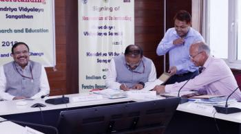 ICFRE Signs  MoU with Navodaya Vidyalaya Samiti and Kendriya Vidyalaya Sangathan on 15th October, 2018 at MoEF&CC, New Delhi 