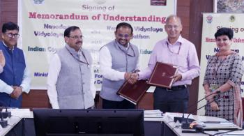 ICFRE Signs  MoU with Navodaya Vidyalaya Samiti and Kendriya Vidyalaya Sangathan on 15th October, 2018 at MoEF&CC, New Delhi 