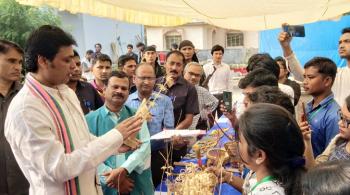 Honorable Chief Minister, Govt. of Tripura visited FRCLE, Agartala 